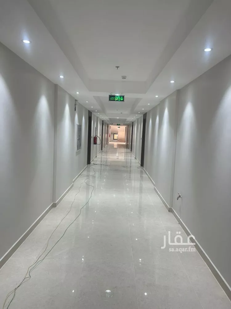 عمارة للإيجار في شارع محمد بن مخلد الانصاري, حي الفيصلية, مدينة الرياض, منطقة الرياض صورة 5