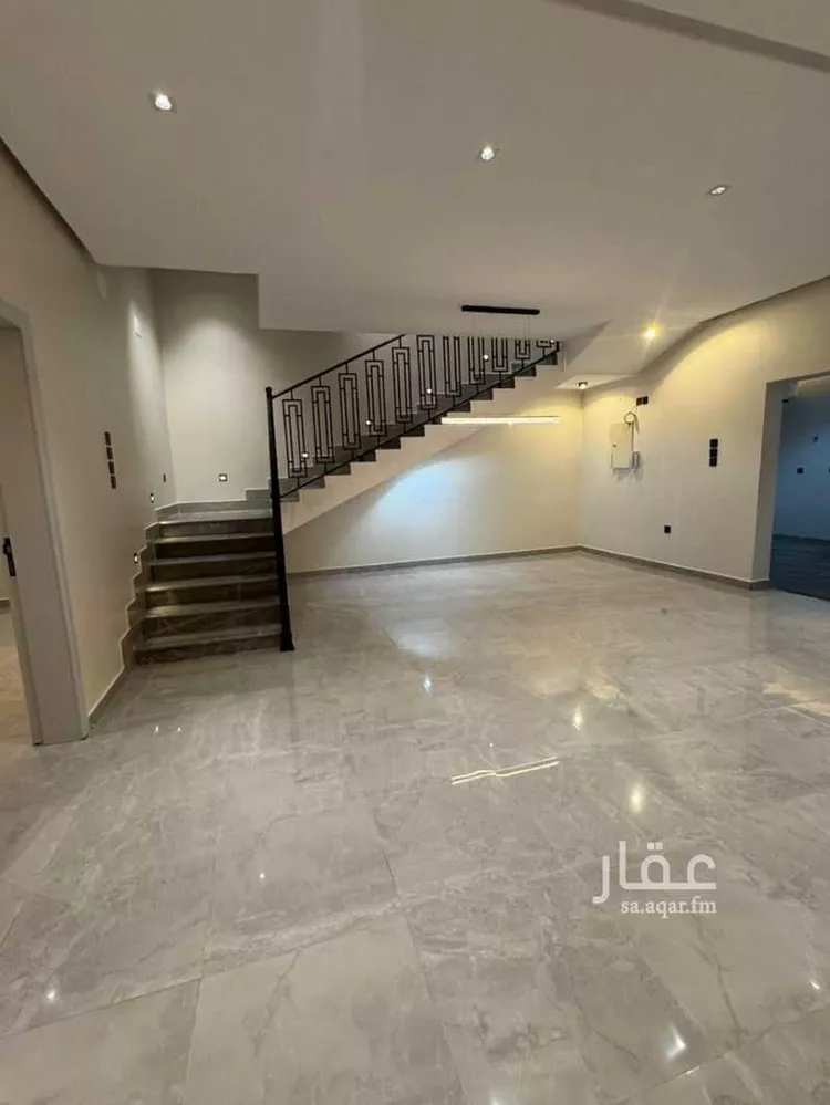 فيلا للبيع في شارع عثمان الرويني, حي القافلة, مدينة خميس مشيط, منطقة عسير صورة 5