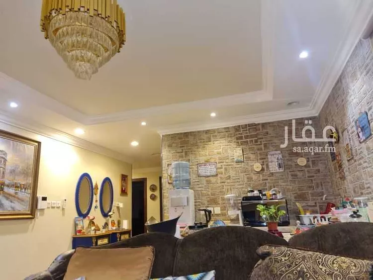 فيلا للبيع في شارع المضمار, حي الوادي, مدينة الرياض, منطقة الرياض صورة 4