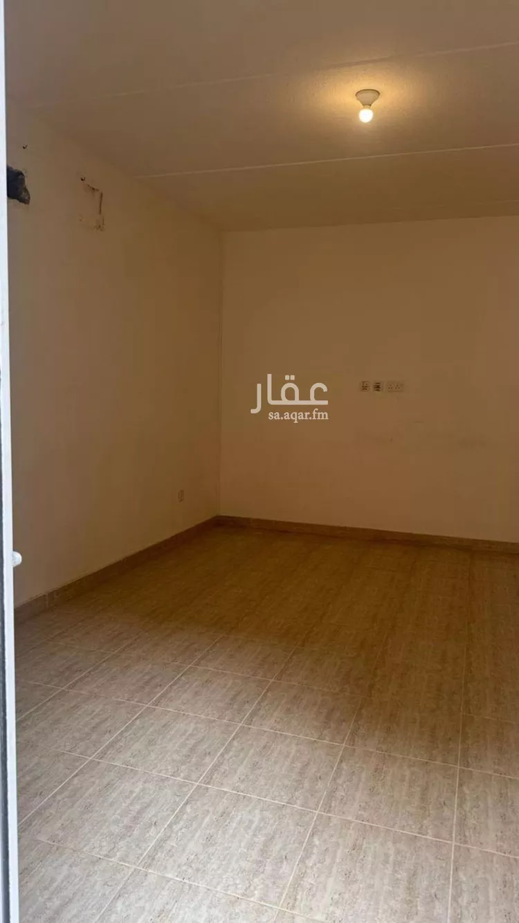 فيلا للإيجار في شارع محمد بن أبي الشرف, حي مطار الملك خالد الدولي, مدينة الرياض, منطقة الرياض صورة 3