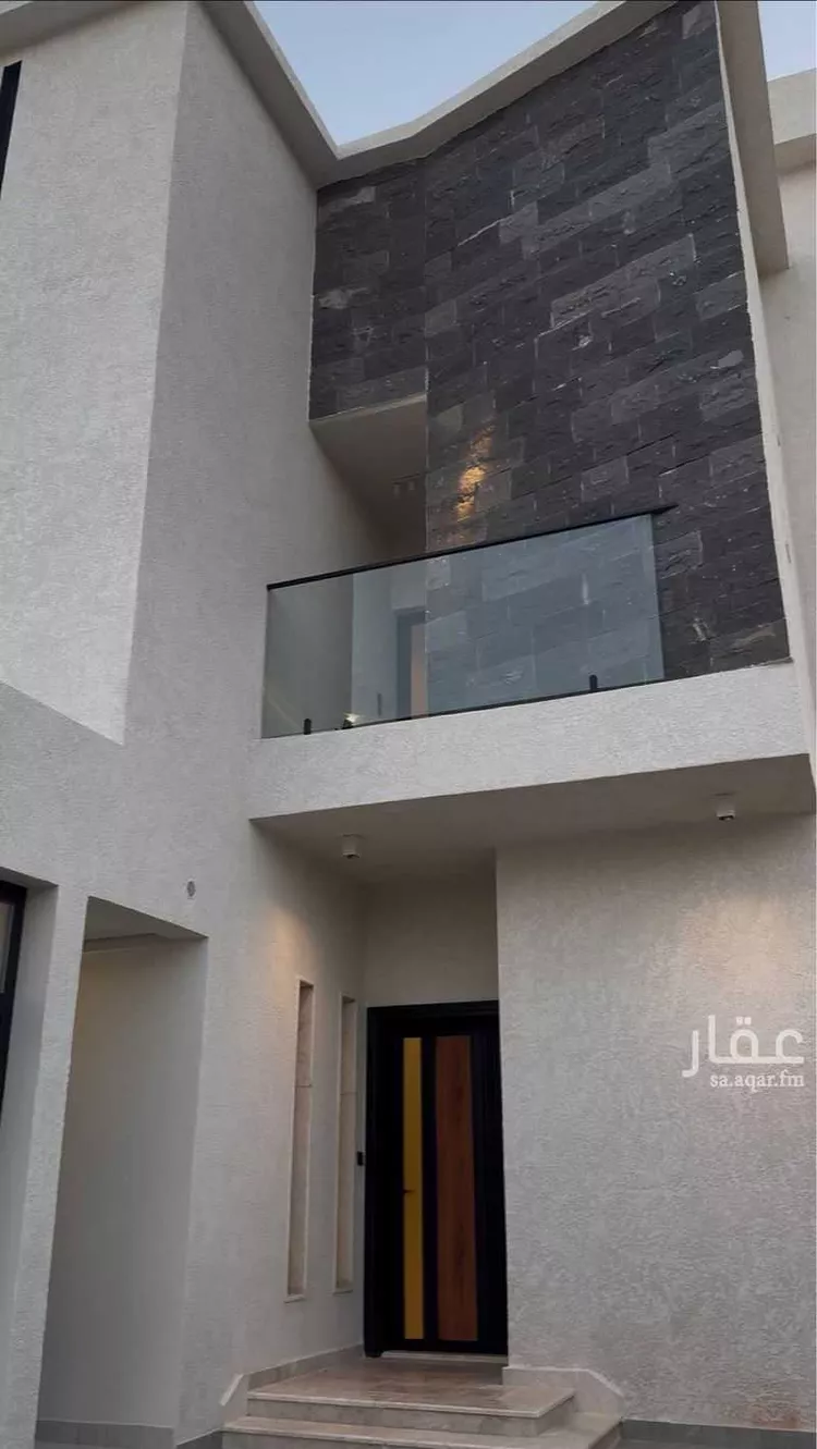 فيلا للبيع في شارع رفاعة ابن مبشر ابن الحارث الظفري, حي العاقول, مدينة المدينة المنورة, منطقة المدينة المنورة صورة 2