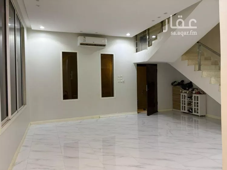 فيلا للبيع في شارع محمد الإبراهيمي, حي الرمال, مدينة الرياض, منطقة الرياض
