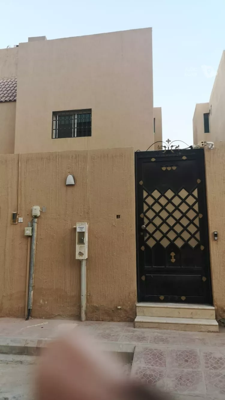 Floor for Rent in Riyadh Ghirnatah