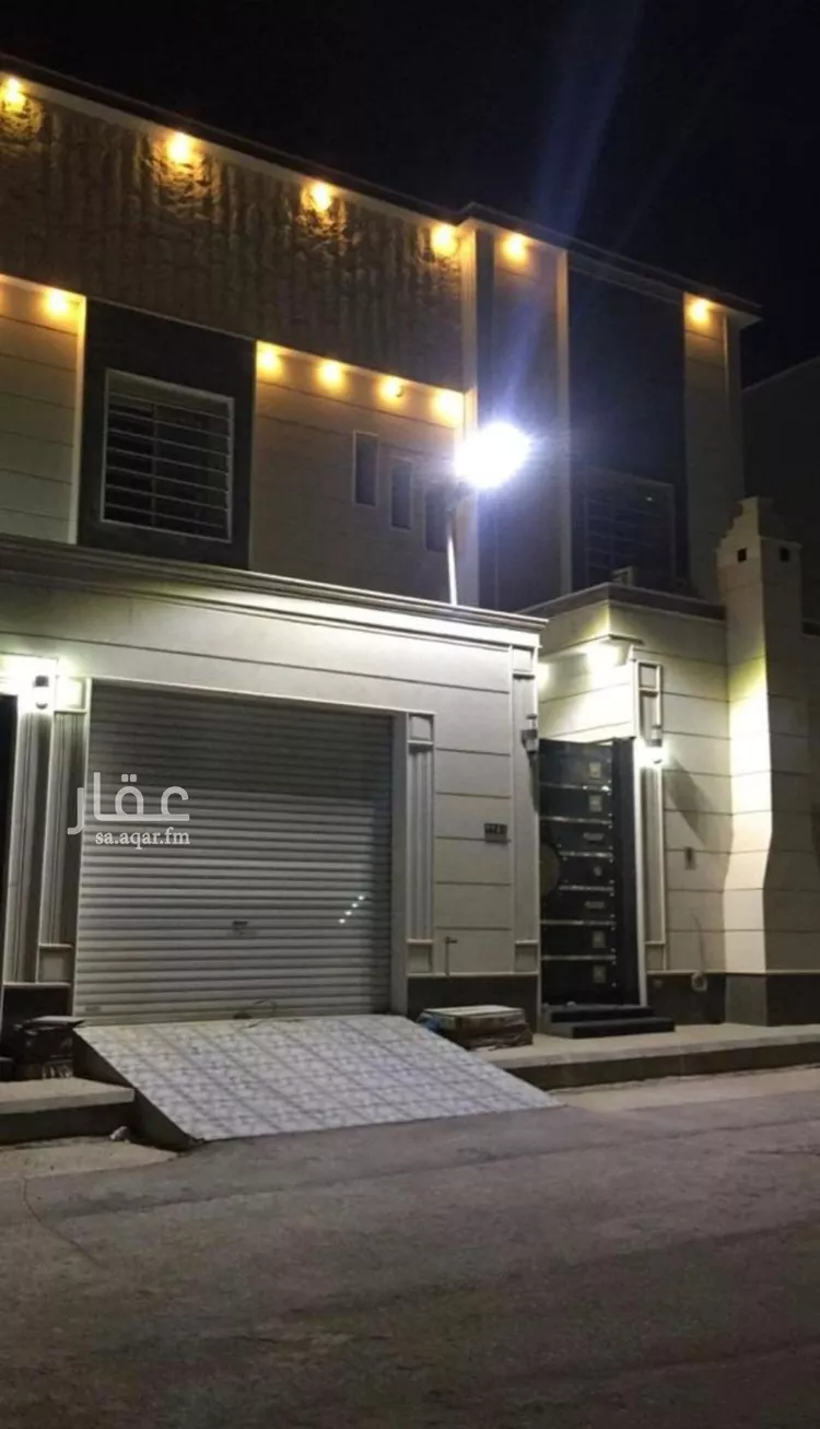 فيلا للبيع في شارع ابن الوارث, حي العارض, مدينة الرياض, منطقة الرياض صورة 2