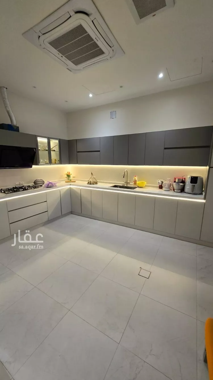 فيلا للإيجار في شارع البلدي, حي العارض, مدينة الرياض, منطقة الرياض صورة 4