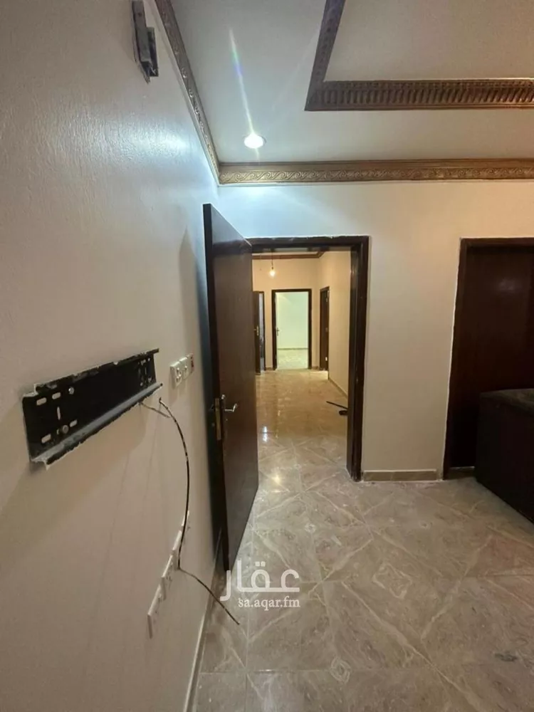 شقة للبيع في شارع وادي الخضارم, حي بدر, مدينة الرياض, منطقة الرياض صورة 4