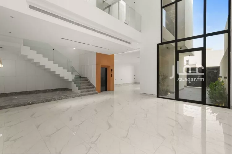 فيلا للبيع في شارع شمال طريق الملك سلمان , حي النرجس, مدينة الرياض, منطقة الرياض صورة 2