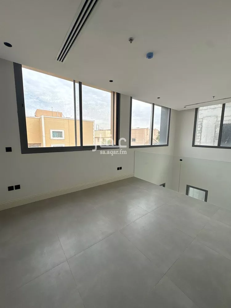 فيلا للإيجار في شارع الامير سلطان ابن عبدالعزيز, حي المعذر الشمالي, مدينة الرياض, منطقة الرياض صورة 5