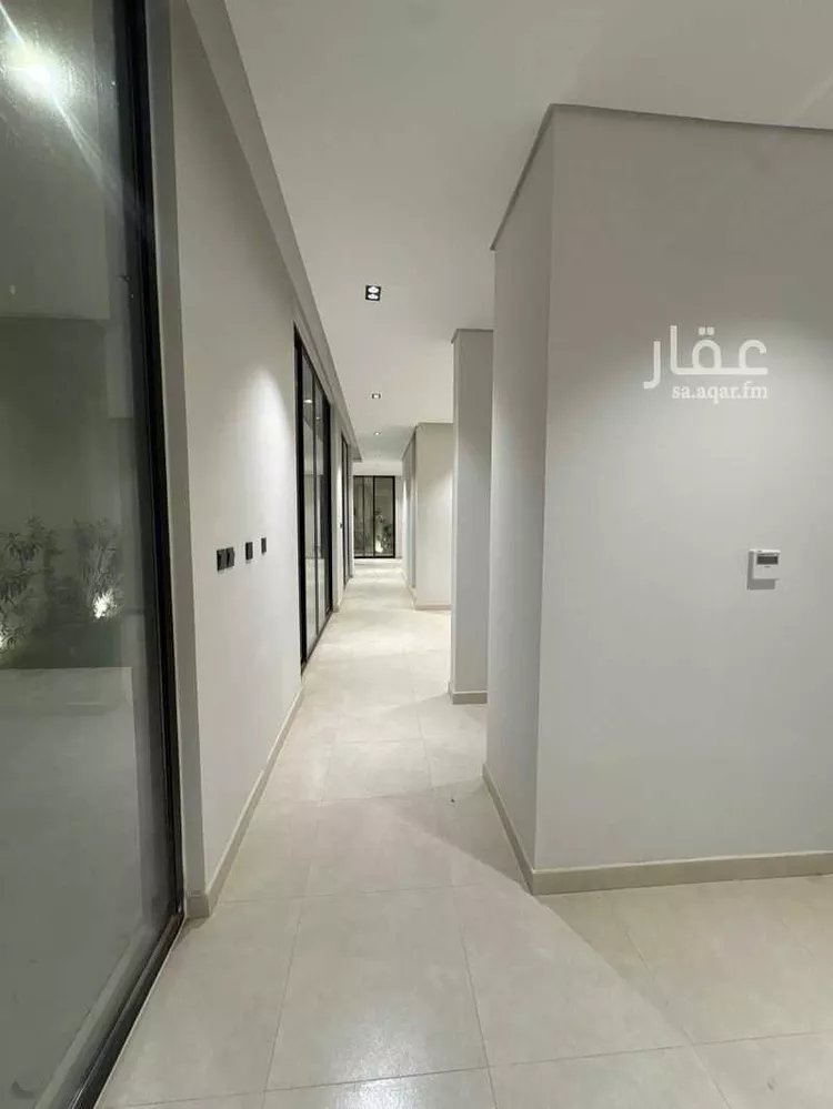 فيلا للإيجار في شارع عبدالملك القلعي, حي العارض, مدينة الرياض, منطقة الرياض صورة 2