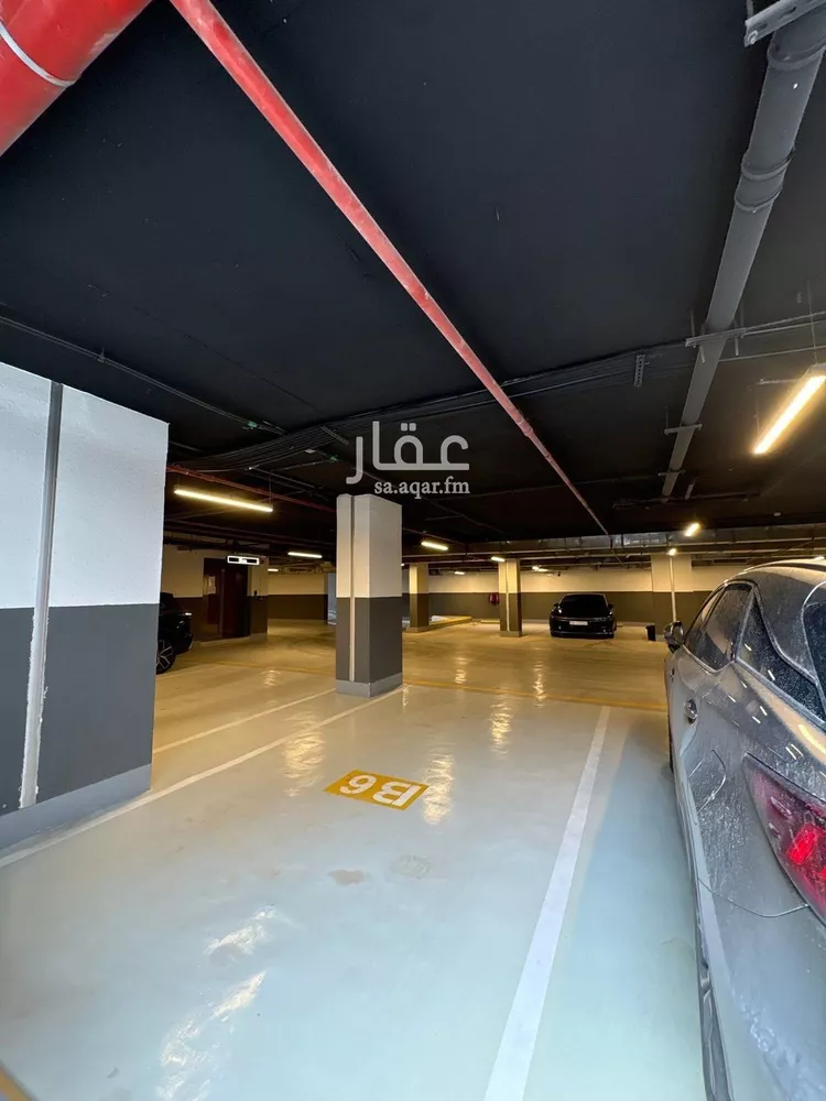 فيلا للإيجار في شارع الامير سلطان ابن عبدالعزيز, حي المعذر الشمالي, مدينة الرياض, منطقة الرياض صورة 3