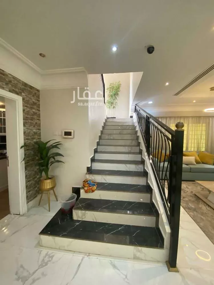 فيلا للبيع في شارع القابل, حي الربيع, مدينة الرياض, منطقة الرياض 6