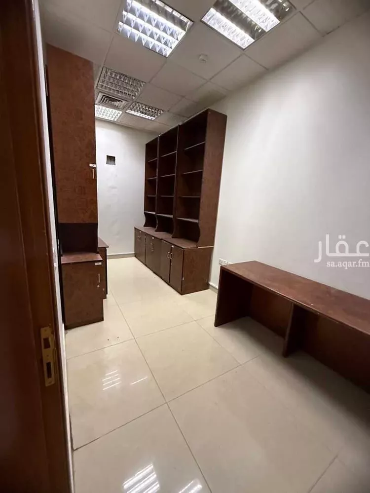 Commercial Office for Rent in Riyadh King Abdullah صورة 5