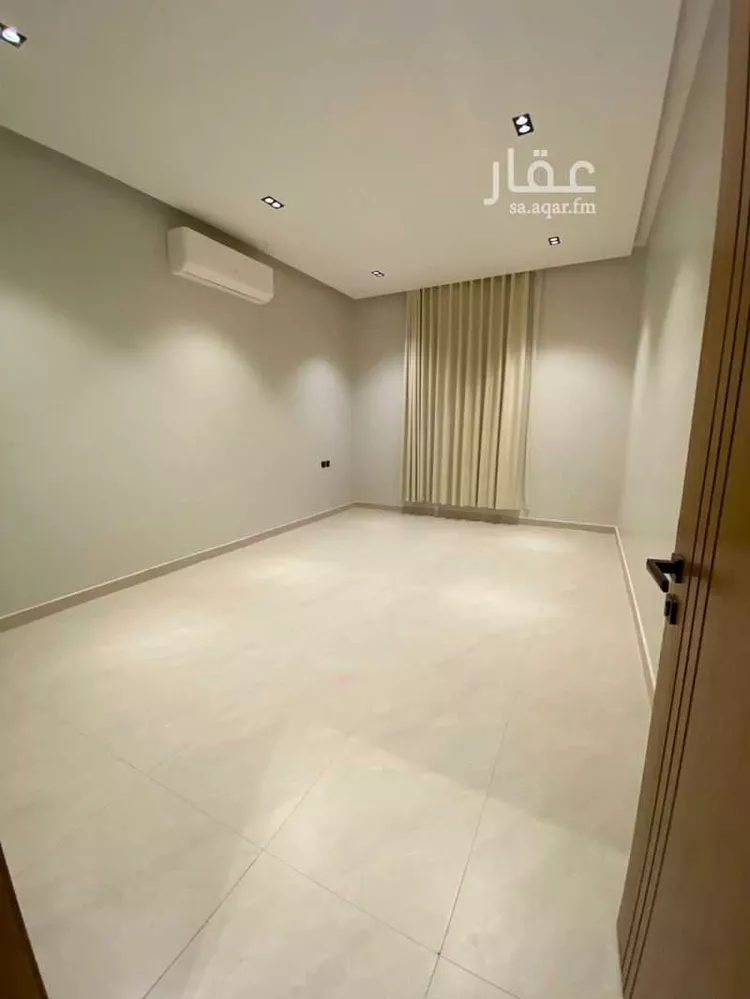 فيلا للبيع في شارع العمره, حي الجنادرية, مدينة الرياض, منطقة الرياض 18