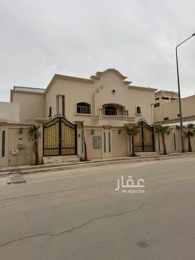 فيلا للبيع في شارع شهيد الدين ثم الوطن محمد عتيق المطيري, حي الشهداء, مدينة الرياض, منطقة الرياض