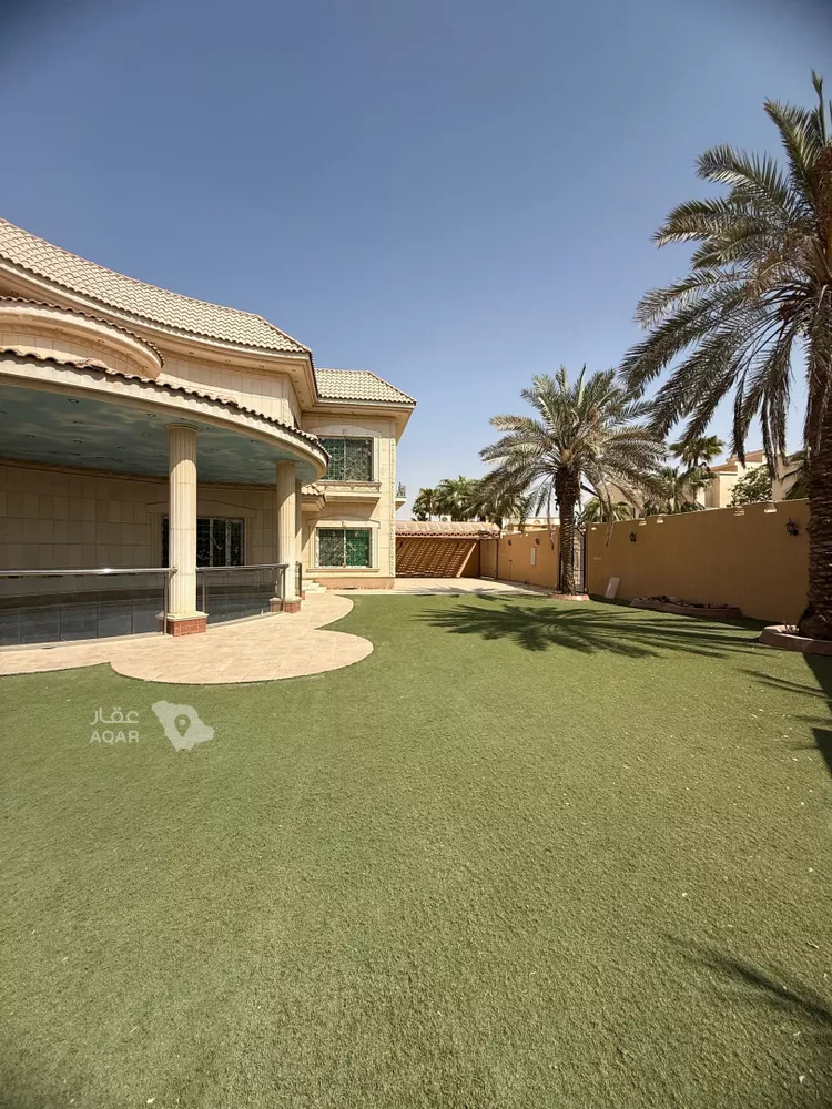 فيلا للبيع في شارع لزمة
, حي الملك سلمان, مدينة الرياض, منطقة الرياض 5