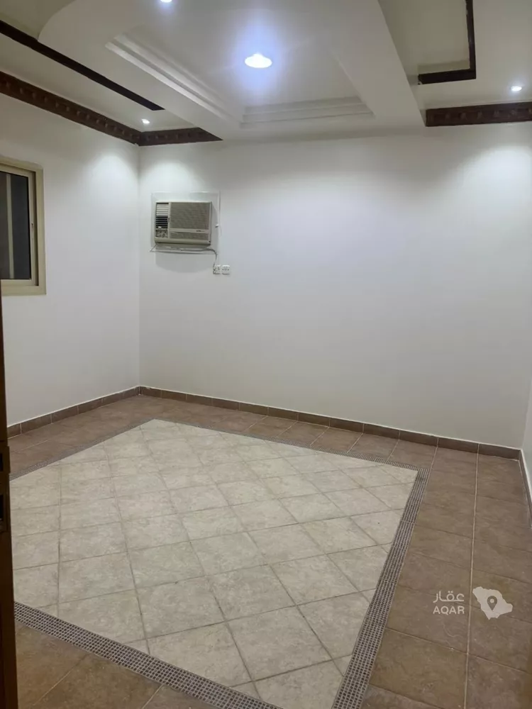 Floor for Rent in Riyadh Ishbiliyah 13