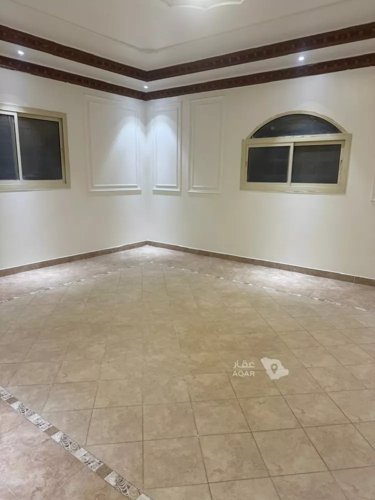 Floor for Rent in Riyadh Ishbiliyah 18