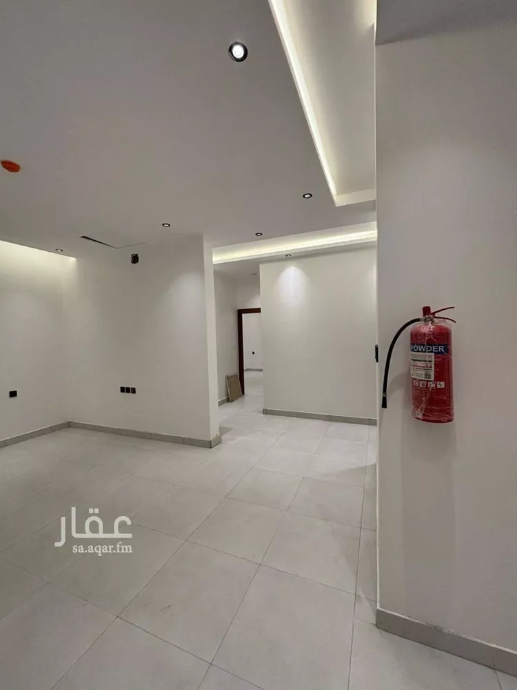 شقة للإيجار في شارع فجر, حي اليرموك, مدينة الرياض, منطقة الرياض صورة 3