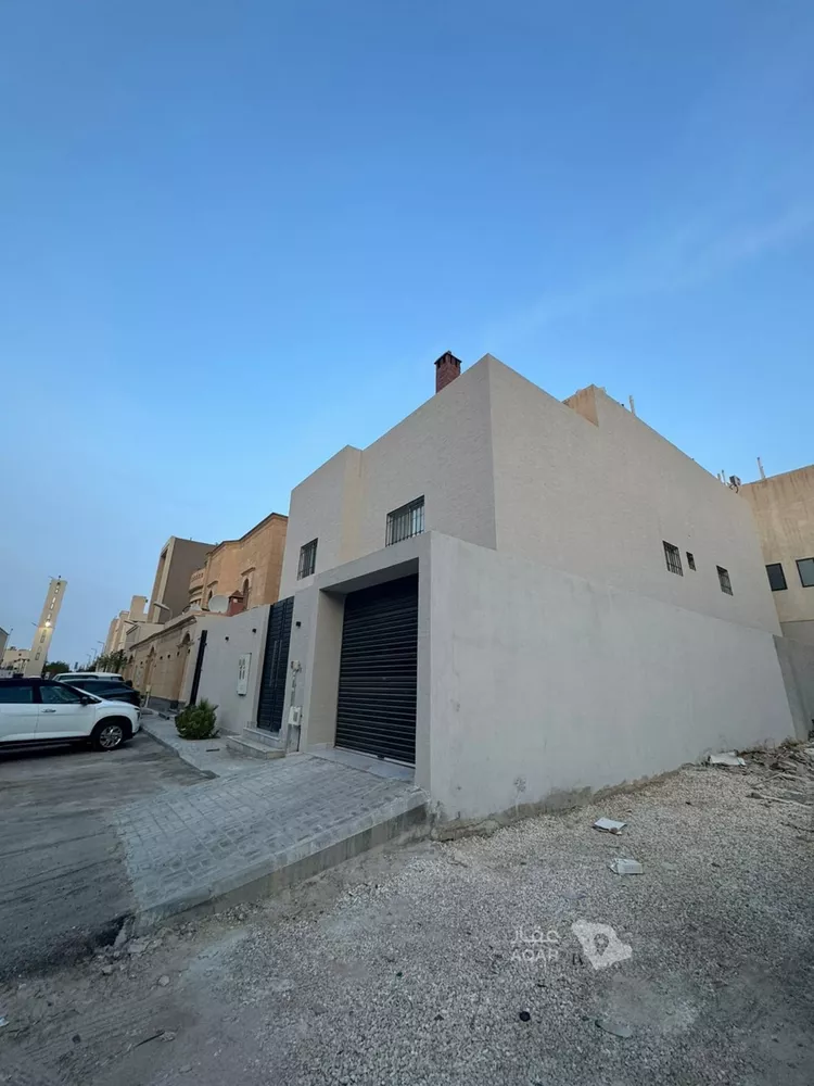 فيلا للبيع في شارع عمرويه بن يزيد, حي النرجس, مدينة الرياض, منطقة الرياض 5