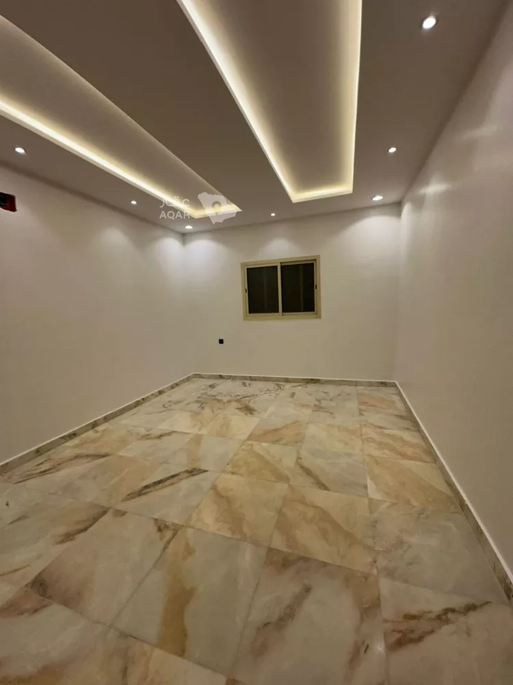 Floor for Rent in Riyadh Al Arid 15
