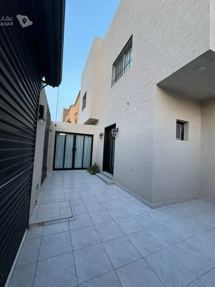 فيلا للبيع في شارع عمرويه بن يزيد, حي النرجس, مدينة الرياض, منطقة الرياض 4