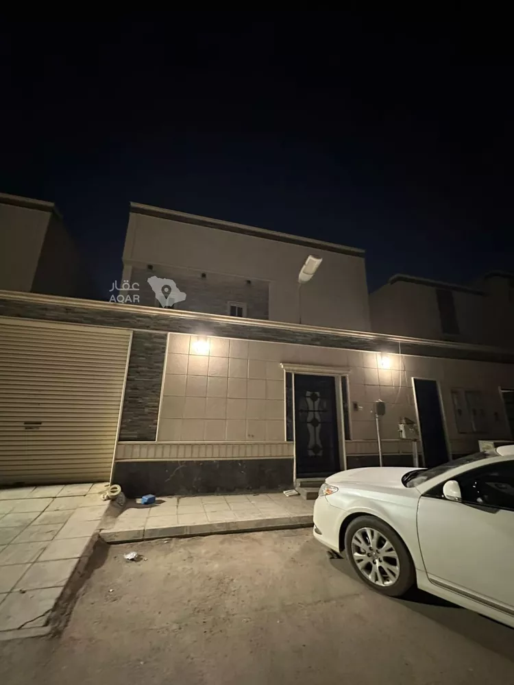 Floor for Rent in Riyadh Al Arid 9