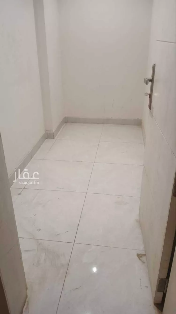 غرفة للإيجار في شارع قيس ابن سعد ابن عبادة ، حي أم حبلين ، جدة ، جدة