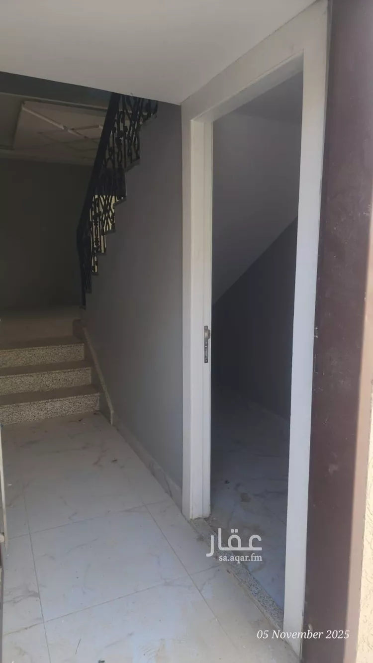 فيلا للبيع في شارع جعفر بن أبي طالب, حي السليمانية, مدينة الرياض, منطقة الرياض صورة 3