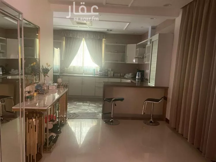 فيلا للبيع في شارع الغريف, حي الربيع, مدينة الرياض, منطقة الرياض صورة 3