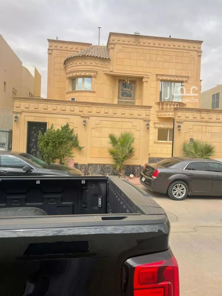 فيلا للبيع في شارع الجوز, حي الربيع, مدينة الرياض, منطقة الرياض صورة 2