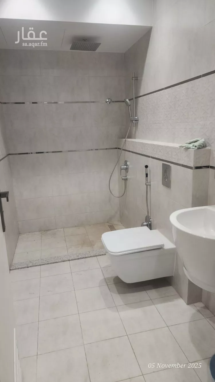 فيلا للبيع في شارع جعفر بن أبي طالب, حي السليمانية, مدينة الرياض, منطقة الرياض صورة 3