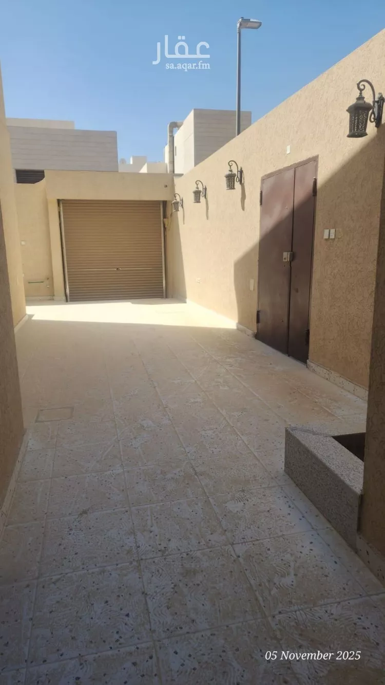 فيلا للبيع في شارع جعفر بن أبي طالب, حي السليمانية, مدينة الرياض, منطقة الرياض صورة 2