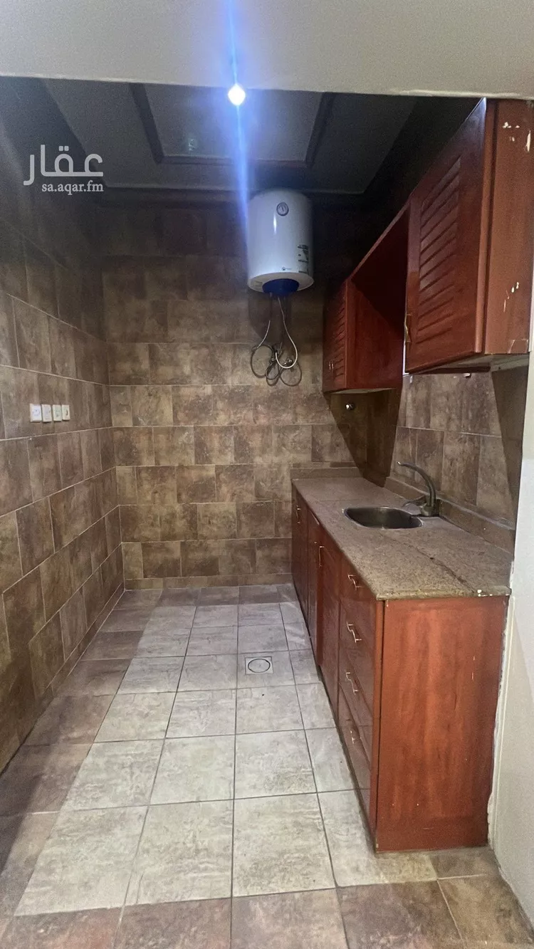 شقة للإيجار في شارع سراقة بن عمرو, حي الشهداء, مدينة الرياض, منطقة الرياض صورة 2