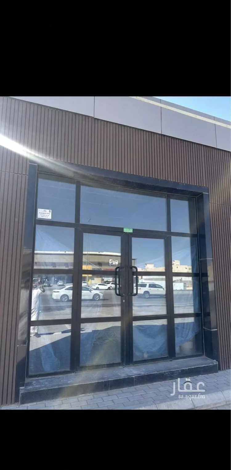 محل للإيجار في شارع الخندق, حي طويق, مدينة الرياض, منطقة الرياض صورة 2