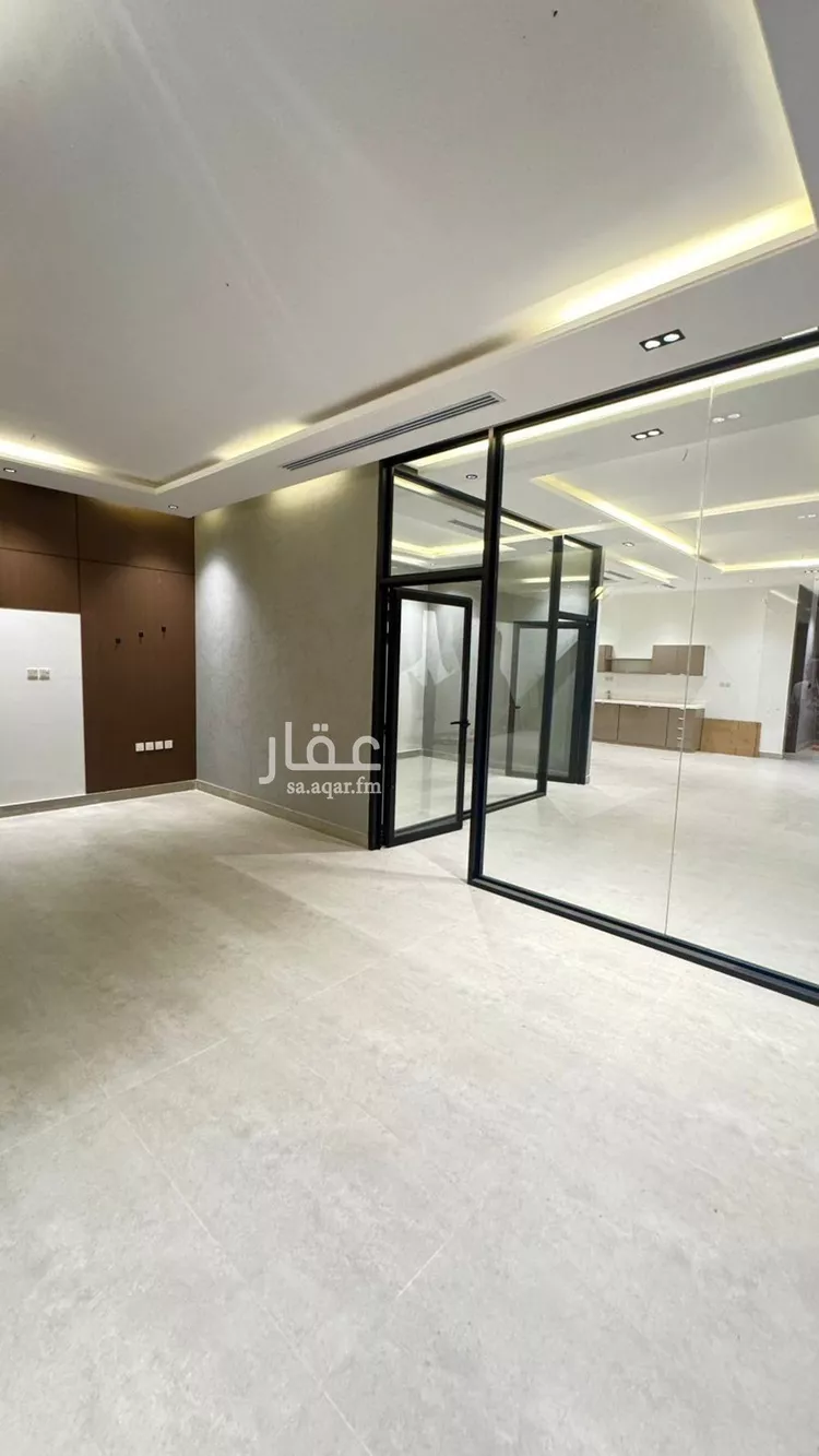 مكتب تجاري للإيجار في شارع طريق الملك عبدالعزيز, حي الياسمين, مدينة الرياض, منطقة الرياض