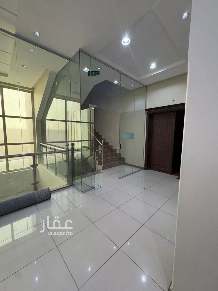مكتب تجاري للإيجار في شارع الملك عبدالعزيز ابن عبدالرحمن سعود الفرعي, حي الياسمين, مدينة الرياض, منطقة الرياض صورة 4
