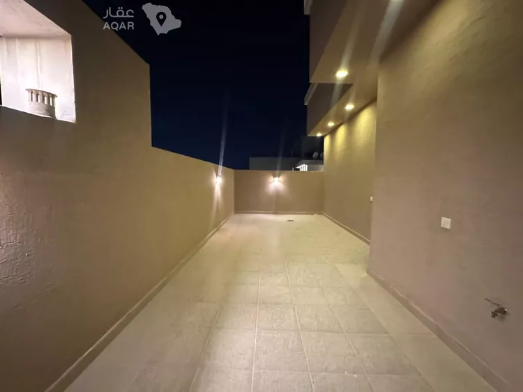 فيلا للبيع في شارع أبي ظهير العصيمي, حي القيروان, مدينة الرياض, منطقة الرياض 5