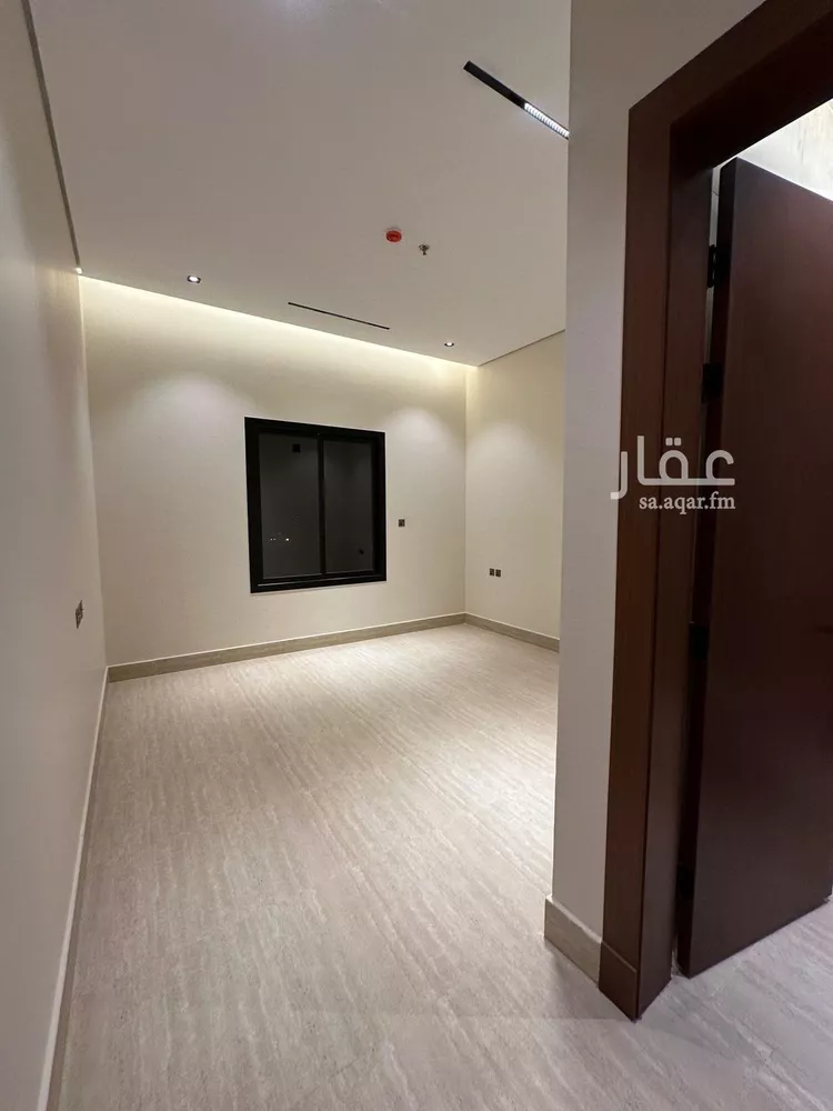 شقة للإيجار في شارع ابن أبي الشكر الفلكي, حي المهدية, مدينة الرياض, منطقة الرياض 8