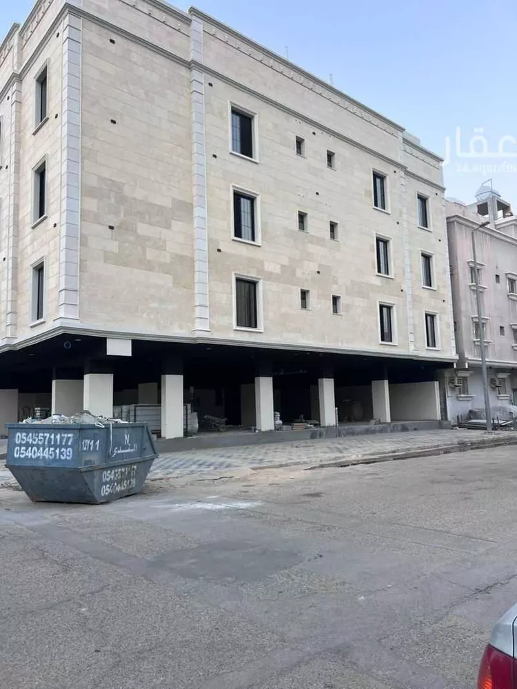 عمارة للبيع في شارع الثالث عشر, حي الثقبة, مدينة الخبر, المنطقة الشرقية