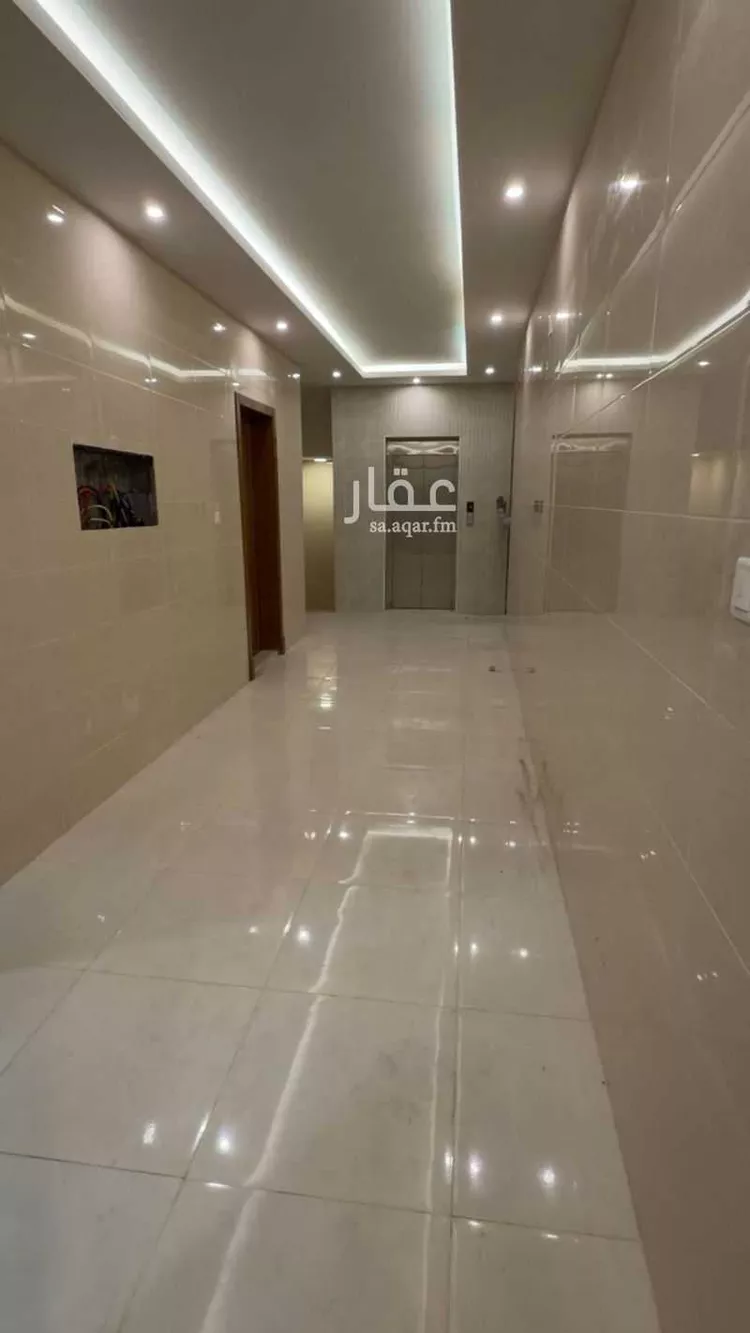 عمارة للبيع في شارع الهفوف, حي الخبر الجنوبية, مدينة الخبر, المنطقة الشرقية صورة 2