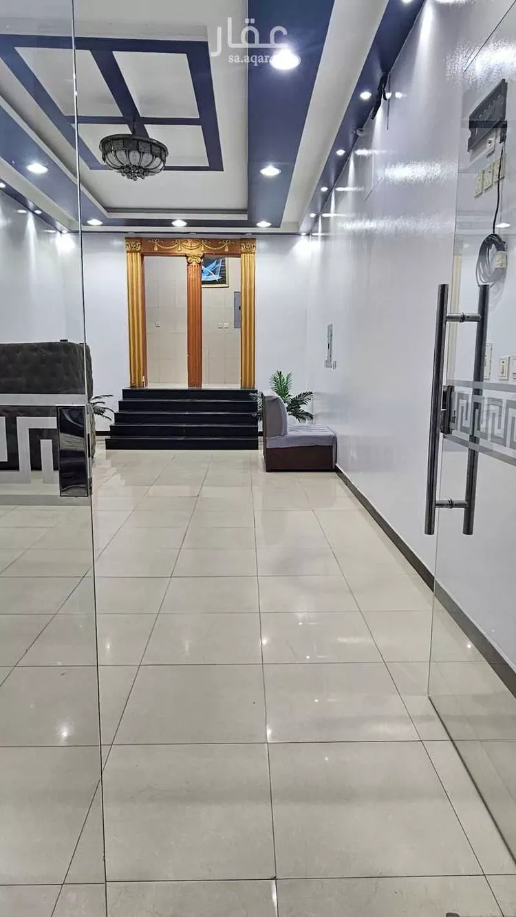 عمارة للبيع في شارع رابغ, حي الثقبة, مدينة الخبر, المنطقة الشرقية صورة 2