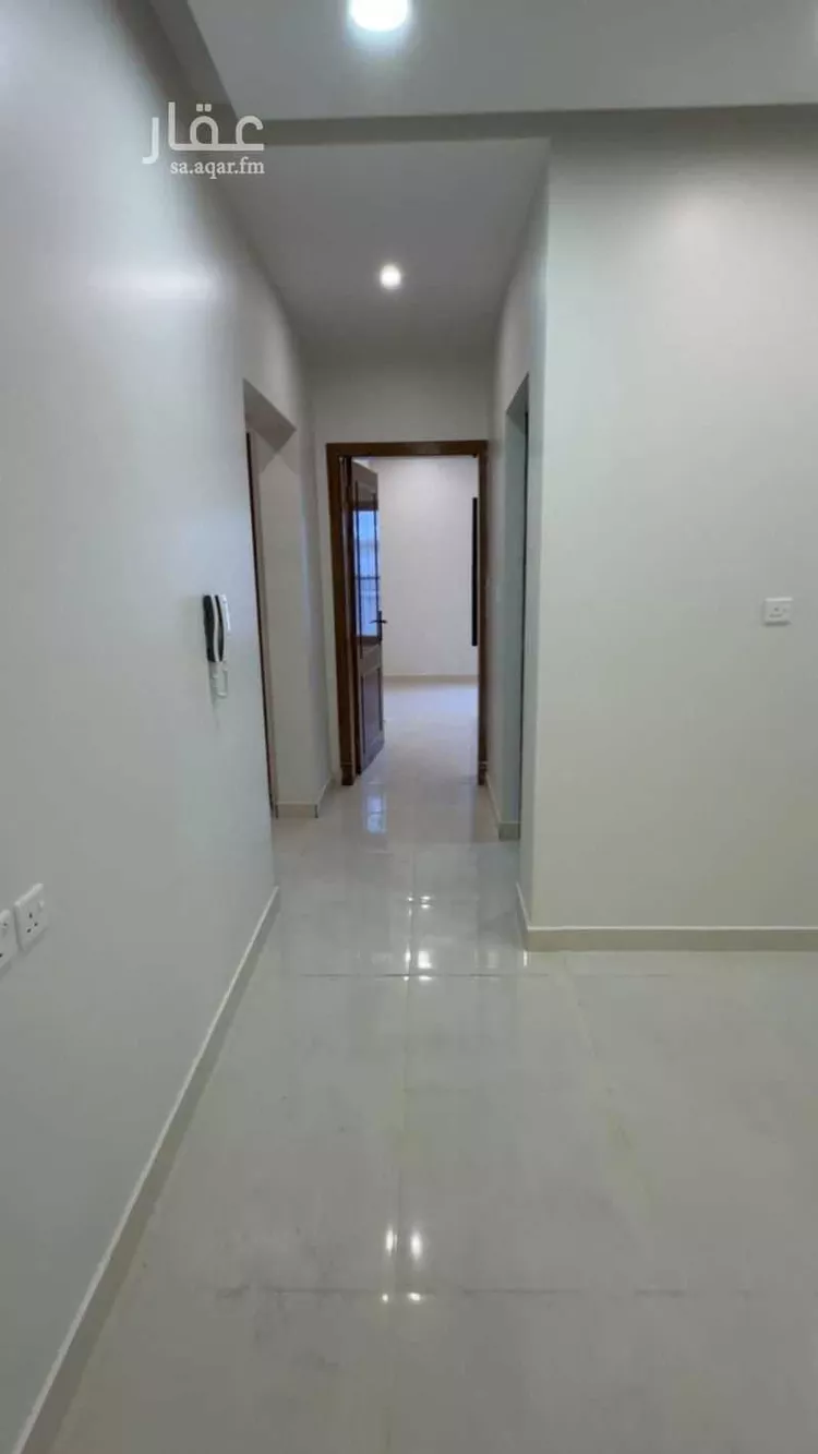 عمارة للبيع في شارع الامير عبدالرحمن ابن عبدالعزيز, حي مدينة العمال, مدينة الخبر, المنطقة الشرقية صورة 4