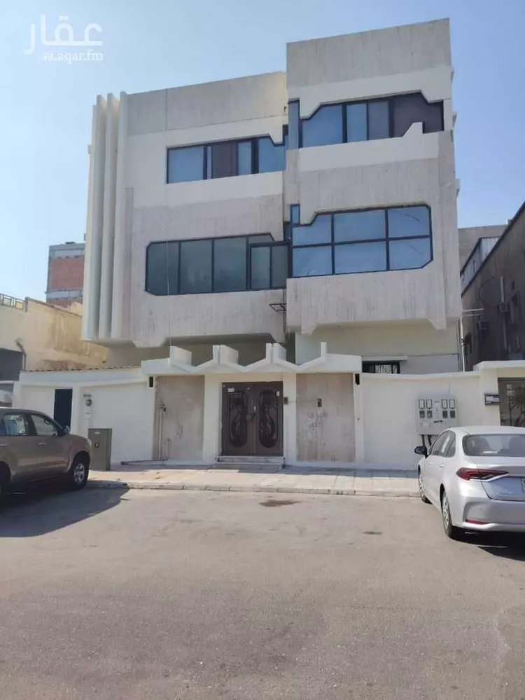 عمارة للبيع في شارع بقيق, حي الخبر الجنوبية, مدينة الخبر, المنطقة الشرقية صورة 2