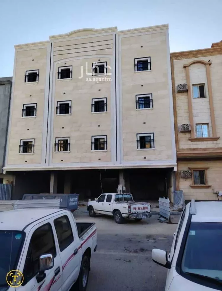 عمارة للبيع في شارع الثالث عشر, حي الثقبة, مدينة الخبر, المنطقة الشرقية