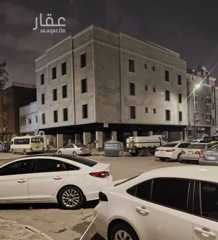 عمارة للبيع في شارع الثالث عشر, حي الثقبة, مدينة الخبر, المنطقة الشرقية صورة 4
