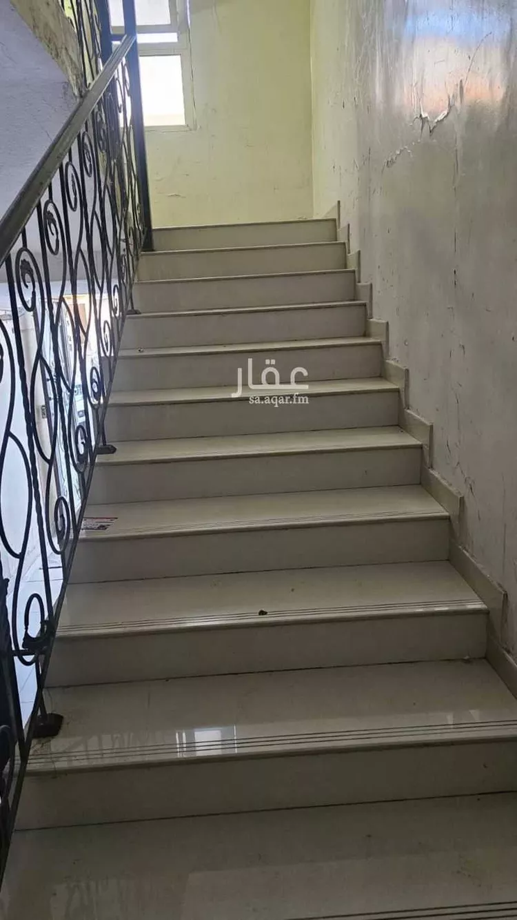 عمارة للبيع في شارع الطائف, حي الثقبة, مدينة الخبر, المنطقة الشرقية صورة 4