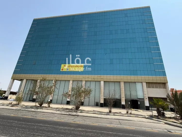 محل للإيجار في شارع طريق المدينة المنورة فرعي, حي البوادي, مدينة جدة, منطقة مكة المكرمة