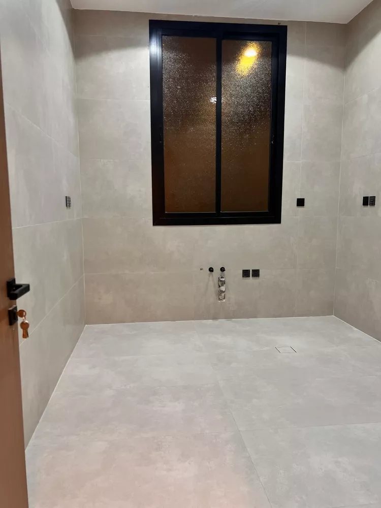 شقة للبيع في شارع قريه الزهراء, حي الواحة, مدينة جدة, منطقة مكة المكرمة 4