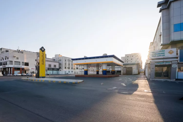 Station for sale in Jeddah Al Marwah 9