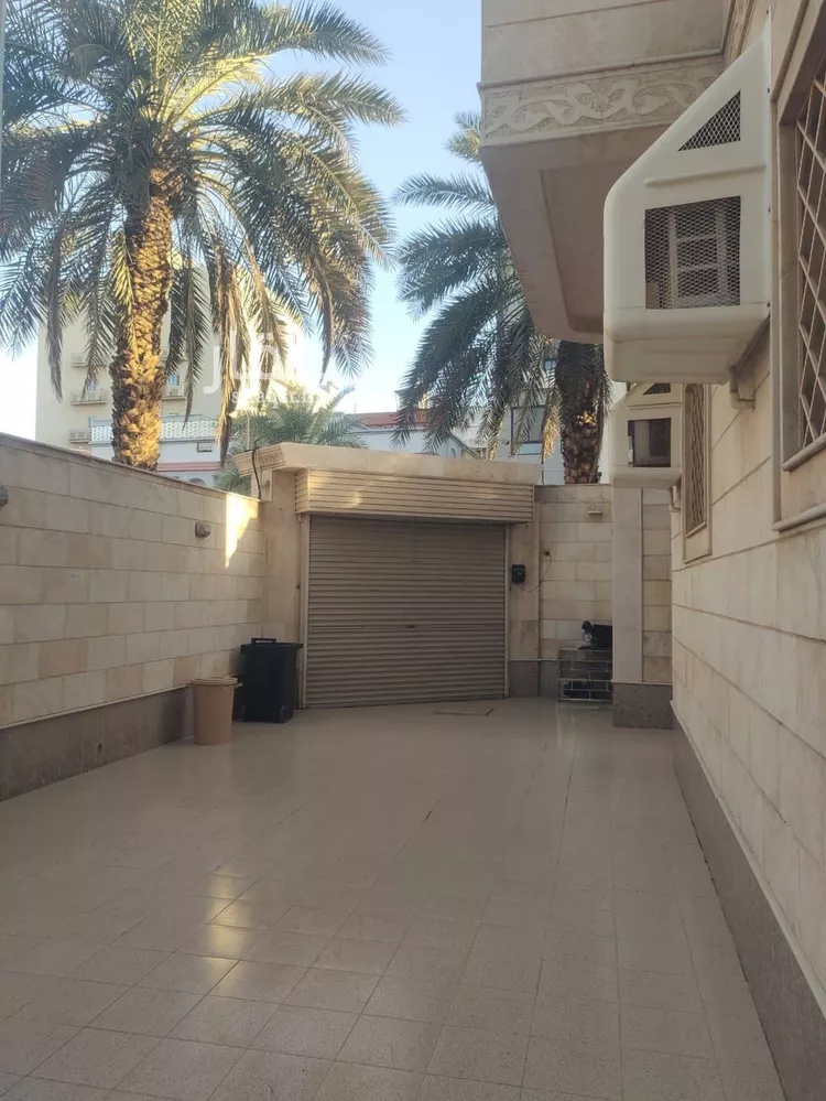 عمارة للبيع في شارع إبن الحداديه, حي المروة, مدينة جدة, منطقة مكة المكرمة 23